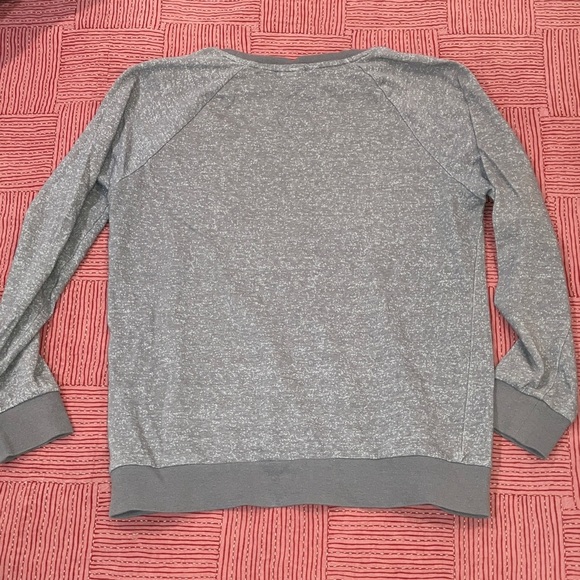 Volcom Men's size small Heather Gray Crewneck Sweater - Picture 9 of 11